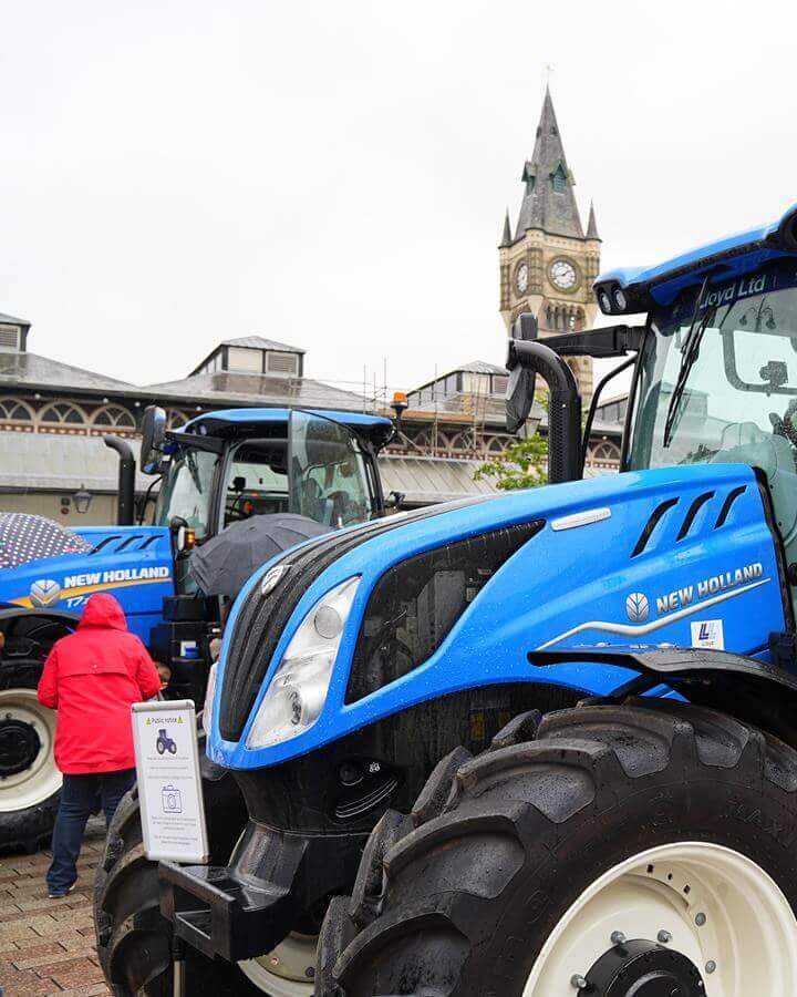Tractors and Diggers Day