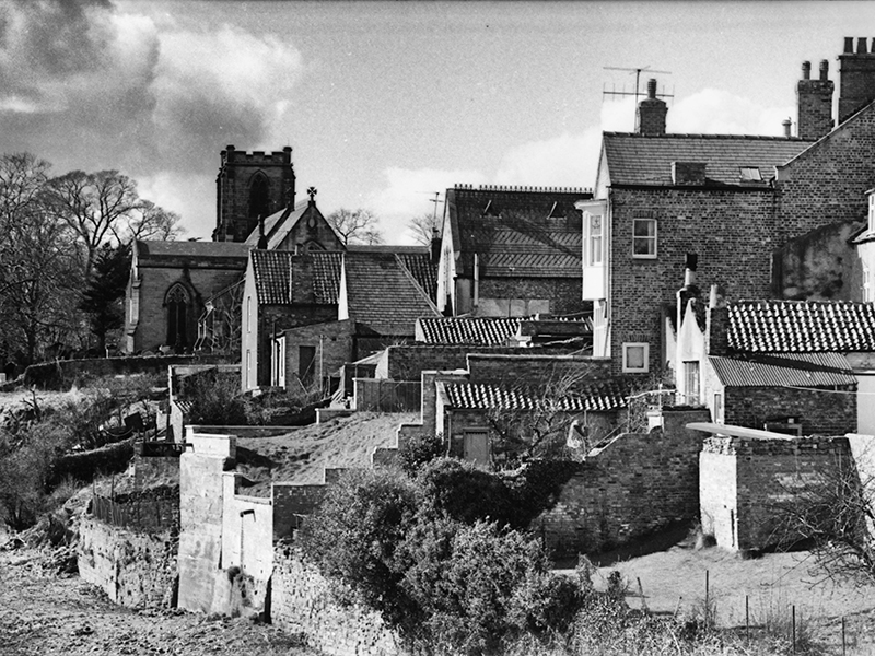 Richard Gaunt back of houses photo